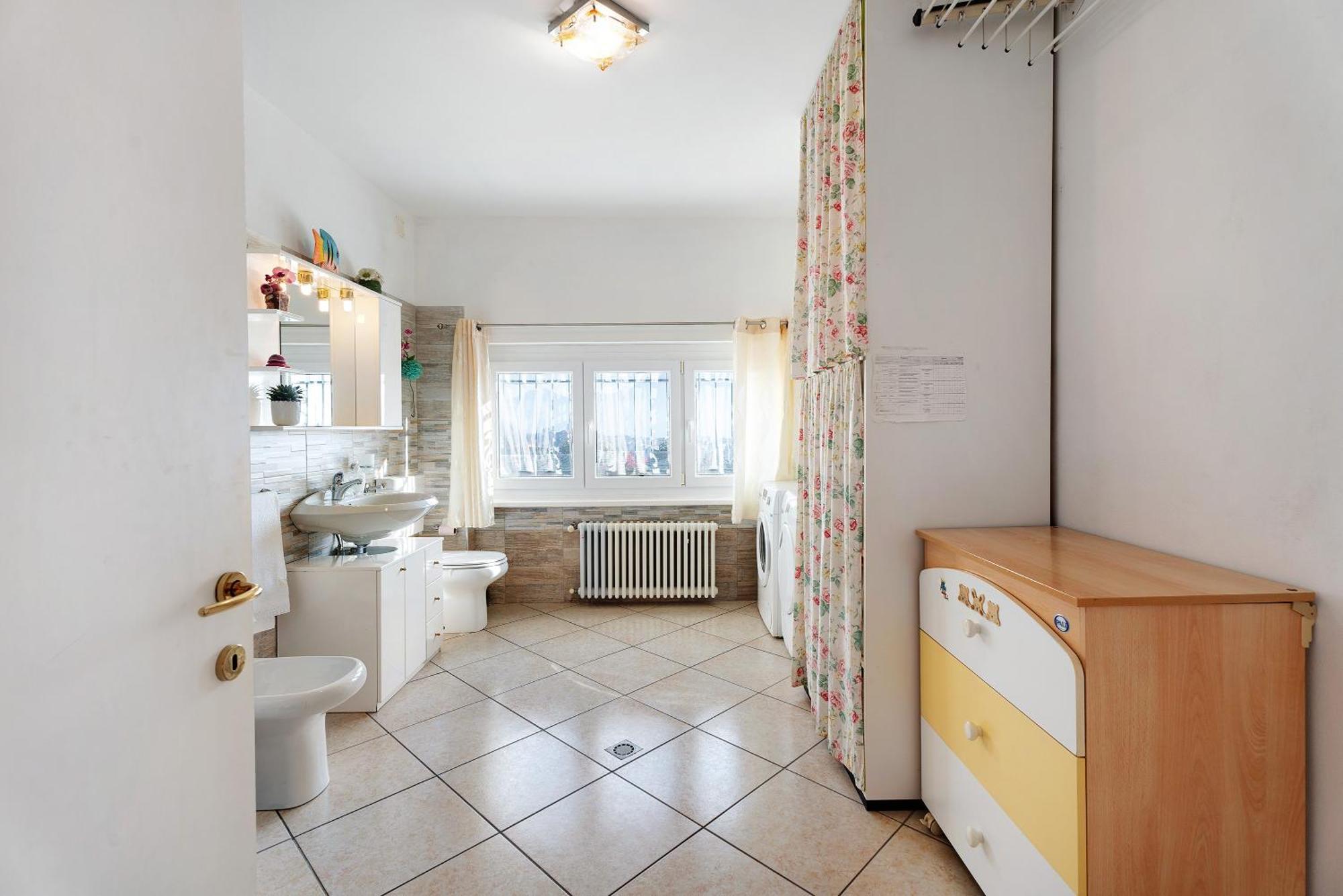 Casa Bella Apartment Intra Ngoại thất bức ảnh